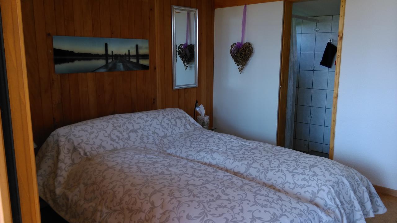 Bed and Breakfast S'Husli Embrach Exterior foto