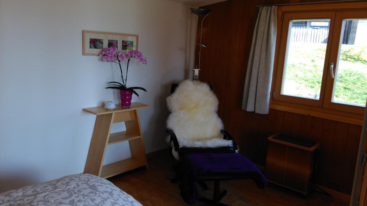 Bed and Breakfast S'Husli Embrach Exterior foto